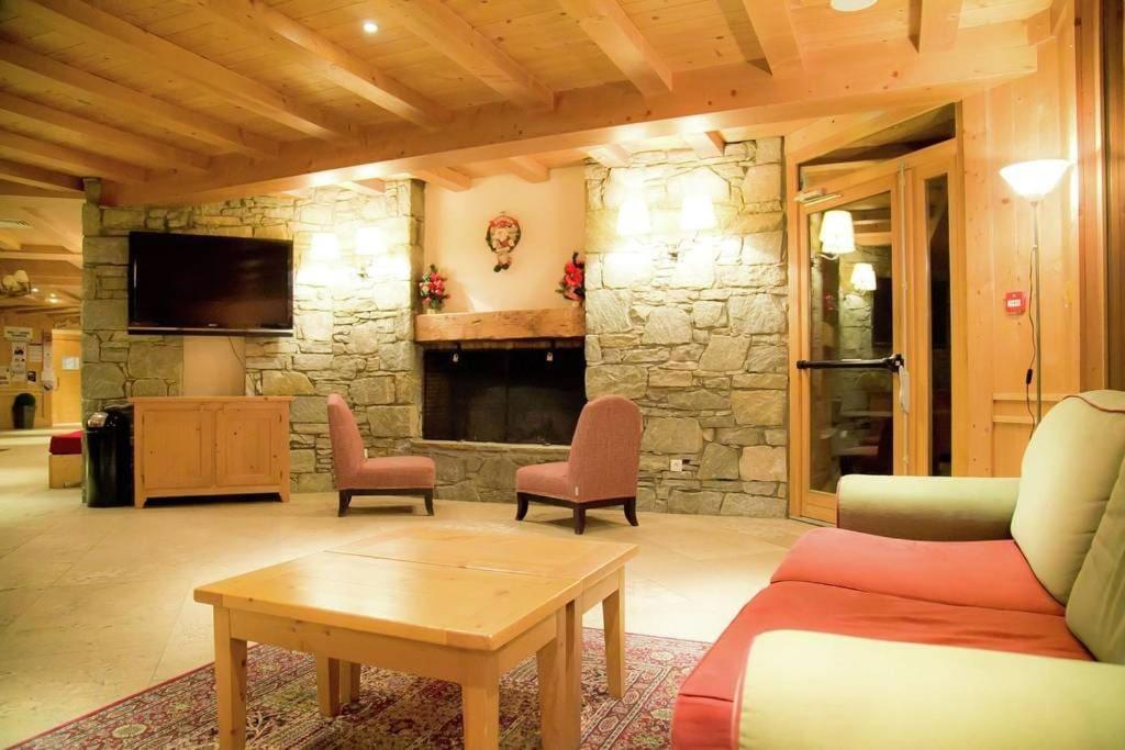 Residences De Luxe Les Alpages Val Cenis - 4 Pers Lanslebourg-Mont-Cenis Εξωτερικό φωτογραφία